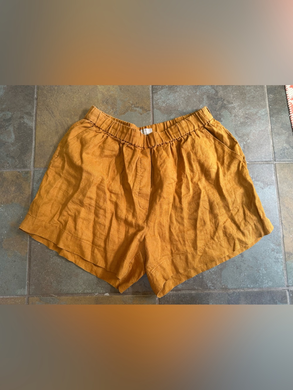 Everlane 100% Linen Shorts Womens Large Elastic Tan Rust Burnt Orange Pull On - Picture 2 of 8